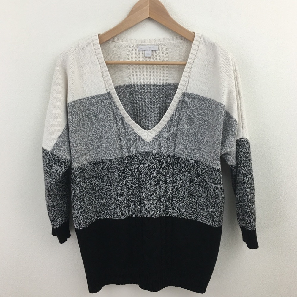 New York & Co | Color Block Cable Knit Sweater - Picture 5 of 9